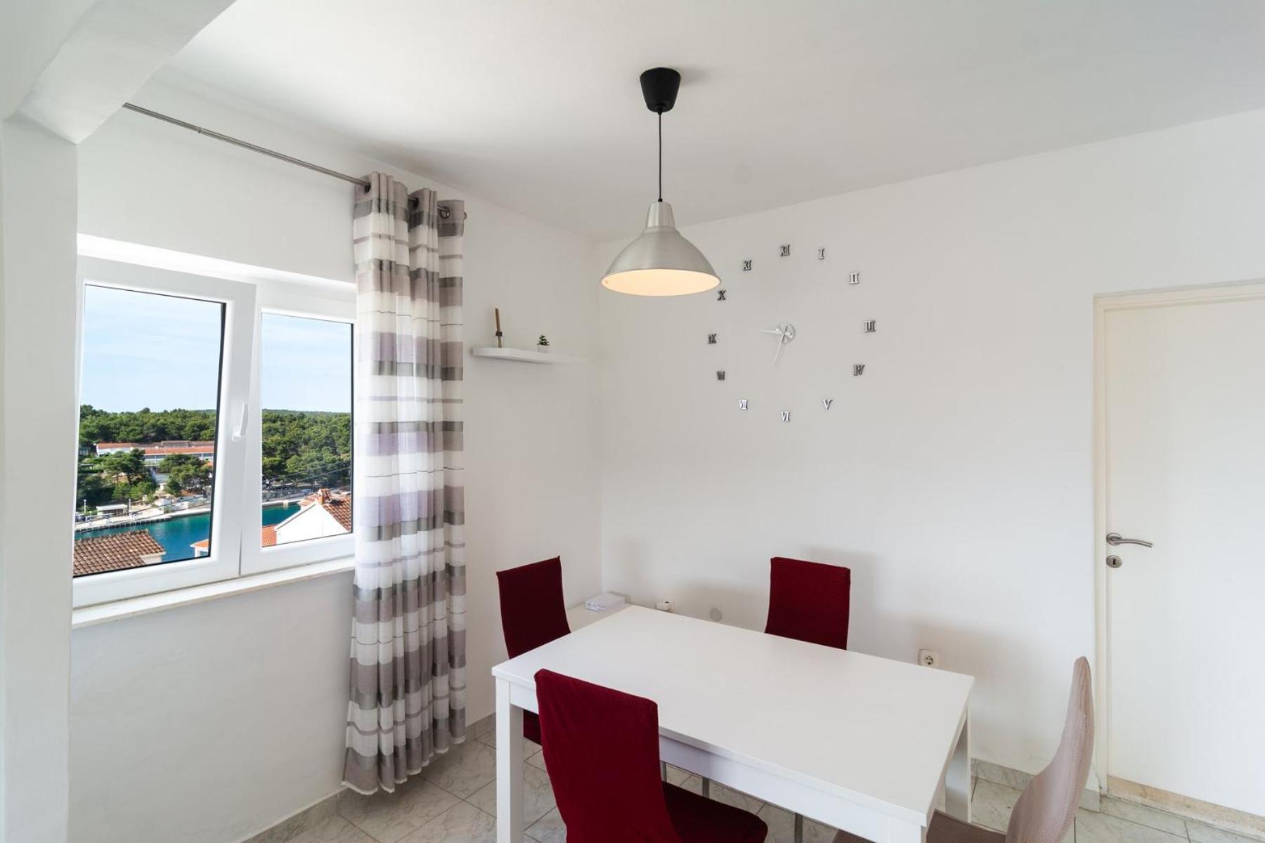 Sea-Views Brazza Apartments With Private Pool 밀나 외부 사진